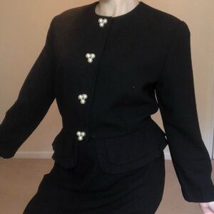 Elegant Black Women's Jacket with Pearl Buttons